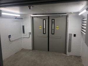 total doors - closed - push side